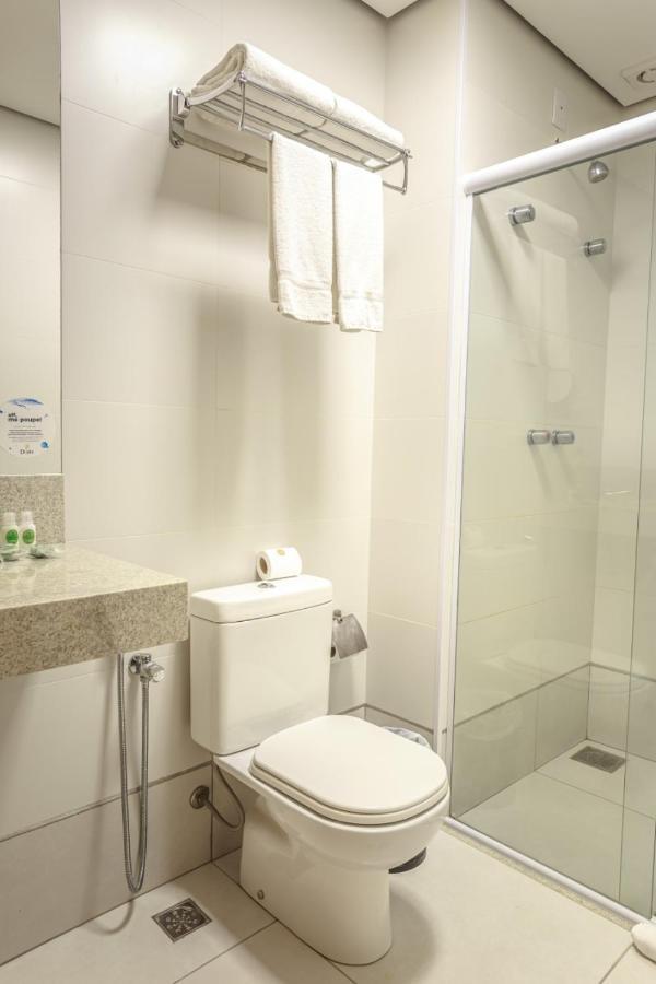 Dubai Suites Montes Claros Eksteriør billede