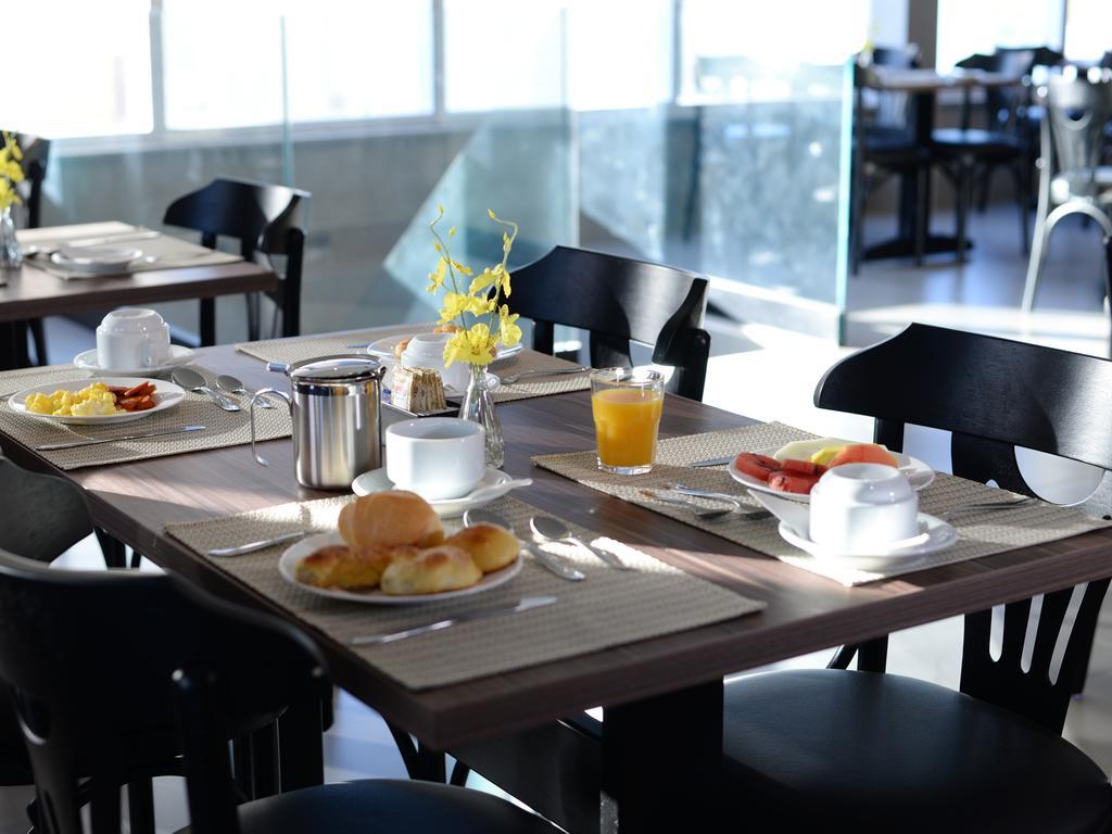Dubai Suites Montes Claros Eksteriør billede