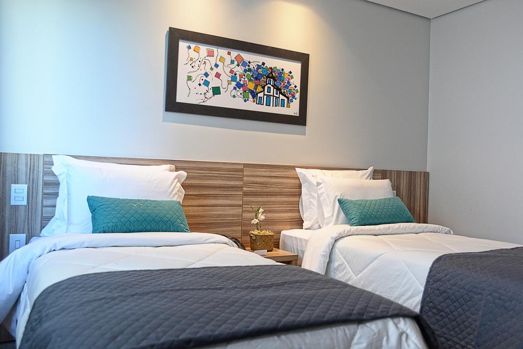 Dubai Suites Montes Claros Eksteriør billede