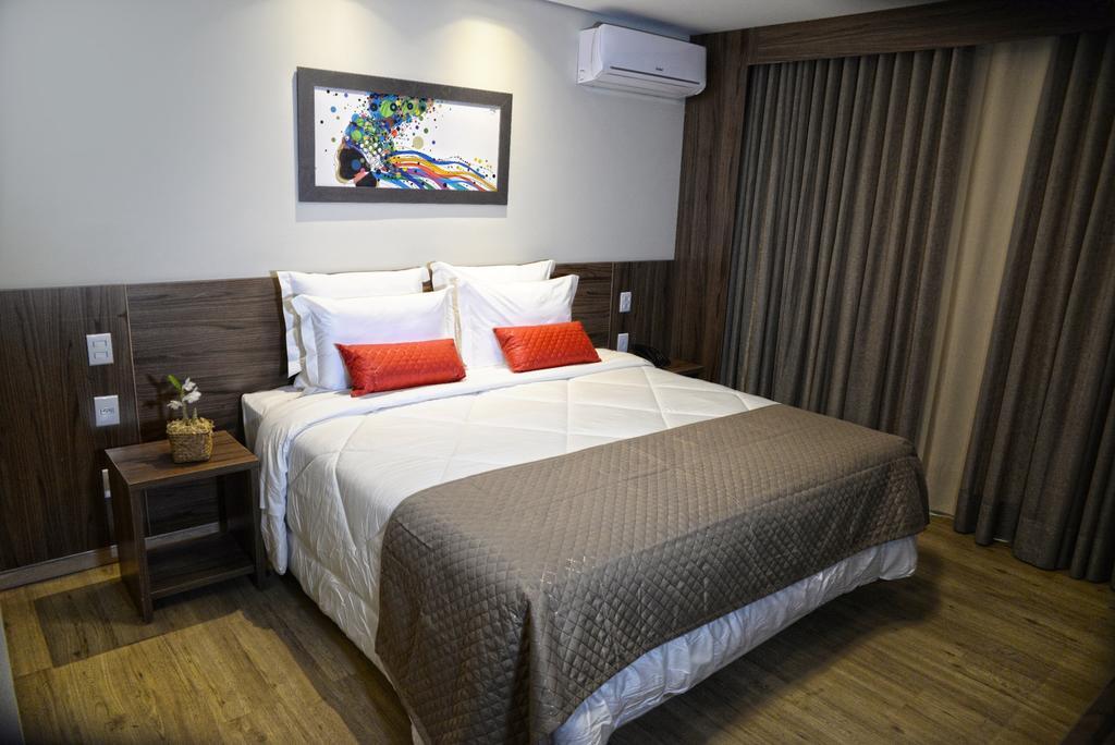 Dubai Suites Montes Claros Eksteriør billede