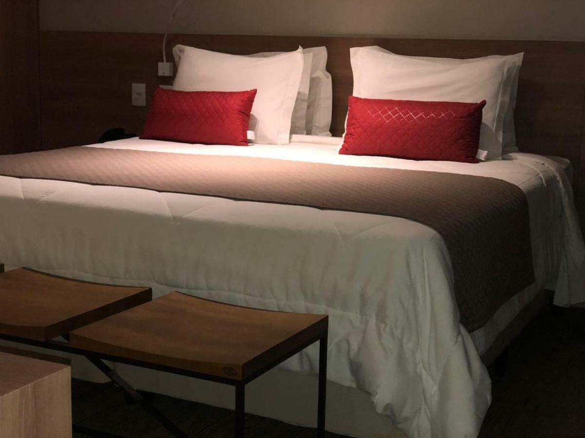 Dubai Suites Montes Claros Eksteriør billede