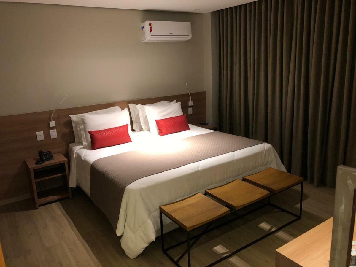 Dubai Suites Montes Claros Eksteriør billede